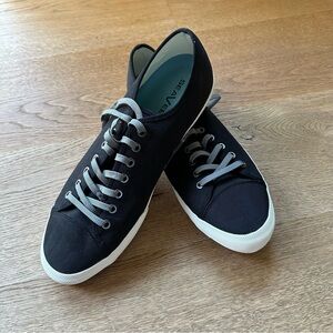 Seavees Army Issue Sneakers (low)